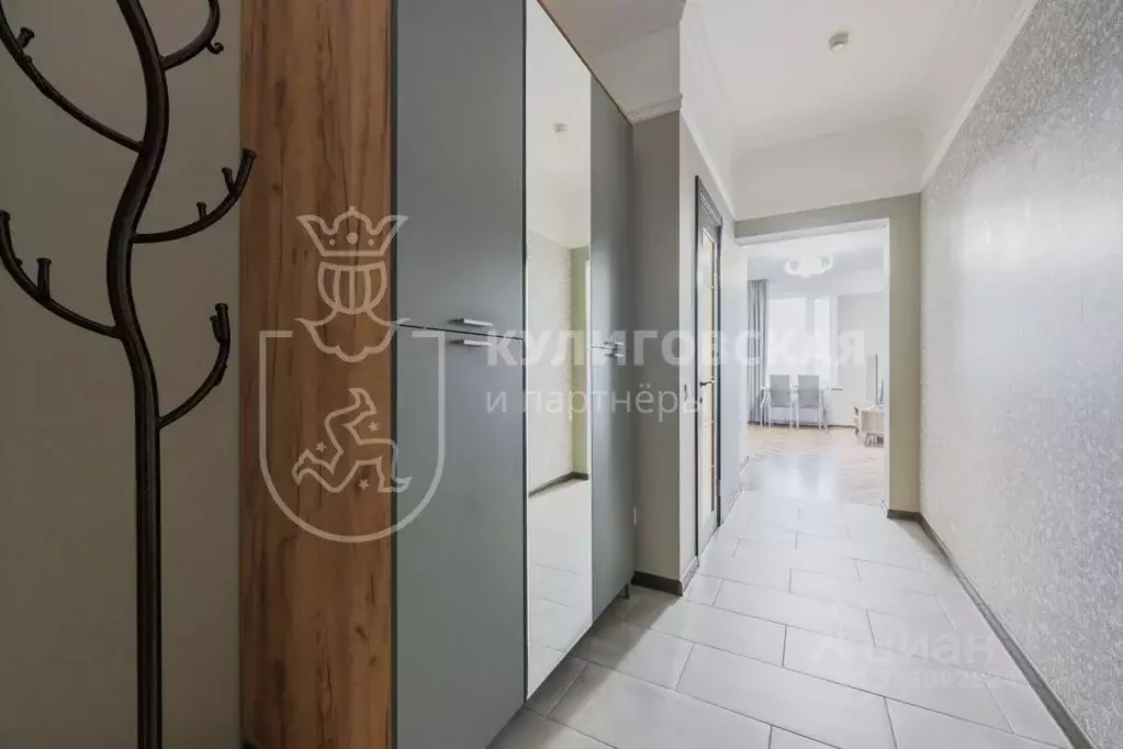 Студия Свердловская область, Екатеринбург ул. Горького, 69/1 (33.1 м) - Фото 1