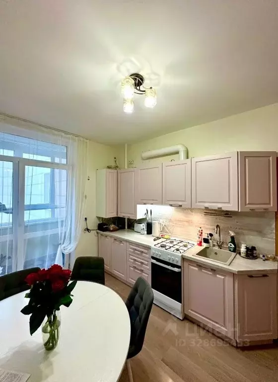 2-к кв. Белгородская область, Белгород ул. Виктора Лосева, 25 (57.1 м) - Фото 2