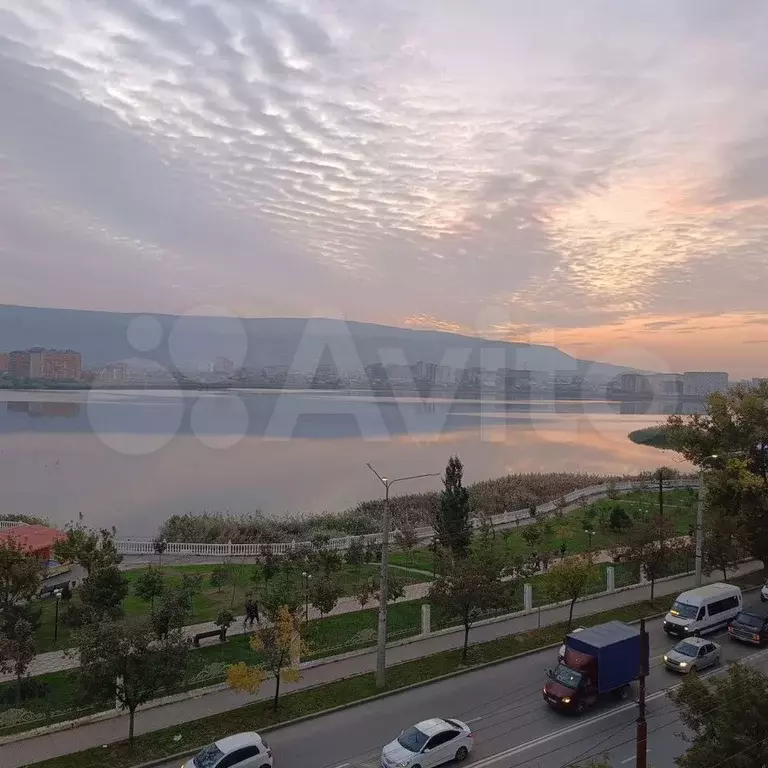 3-к. квартира, 75 м, 6/9 эт. - Фото 1