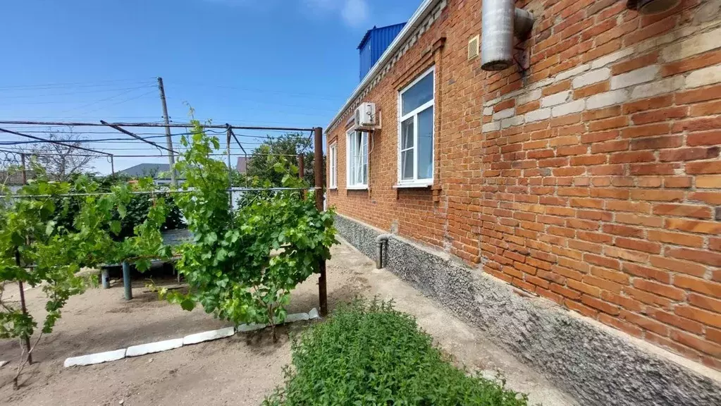 Дом в Краснодарский край, Темрюк Советская ул. (88 м) - Фото 0