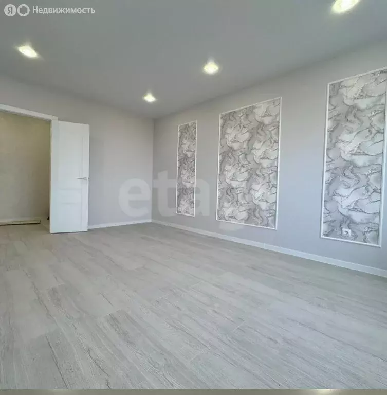 2-комнатная квартира: Калуга, Минская улица, 23 (63.47 м) - Фото 2