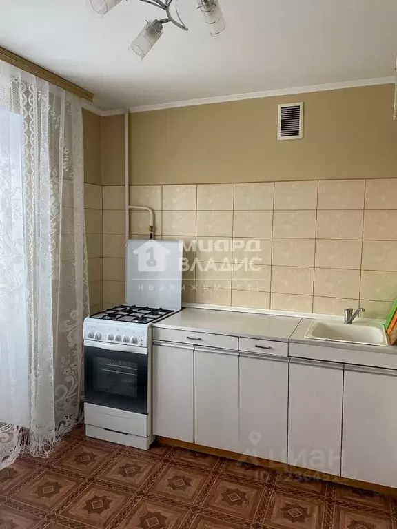 2-к кв. Омская область, Омск Крыловская ул., 21 (42.0 м) - Фото 1