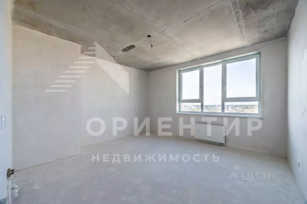 2-к кв. Свердловская область, Екатеринбург ул. Красных Командиров, 1 ... - Фото 1