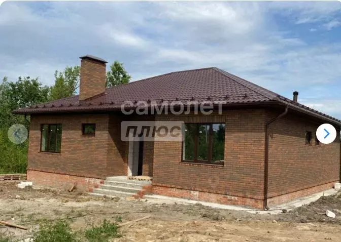 Дом в Курская область, Курский район, Нижнемедведицкий сельсовет, д. ... - Фото 0