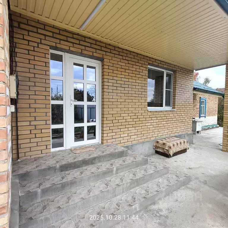 Дом в Ставропольский край, Минеральные Воды Георгиевская ул., 29 (95 ... - Фото 1