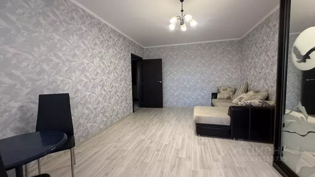 2-к кв. Московская область, Дмитров Чекистская ул., 8 (64.0 м) - Фото 2