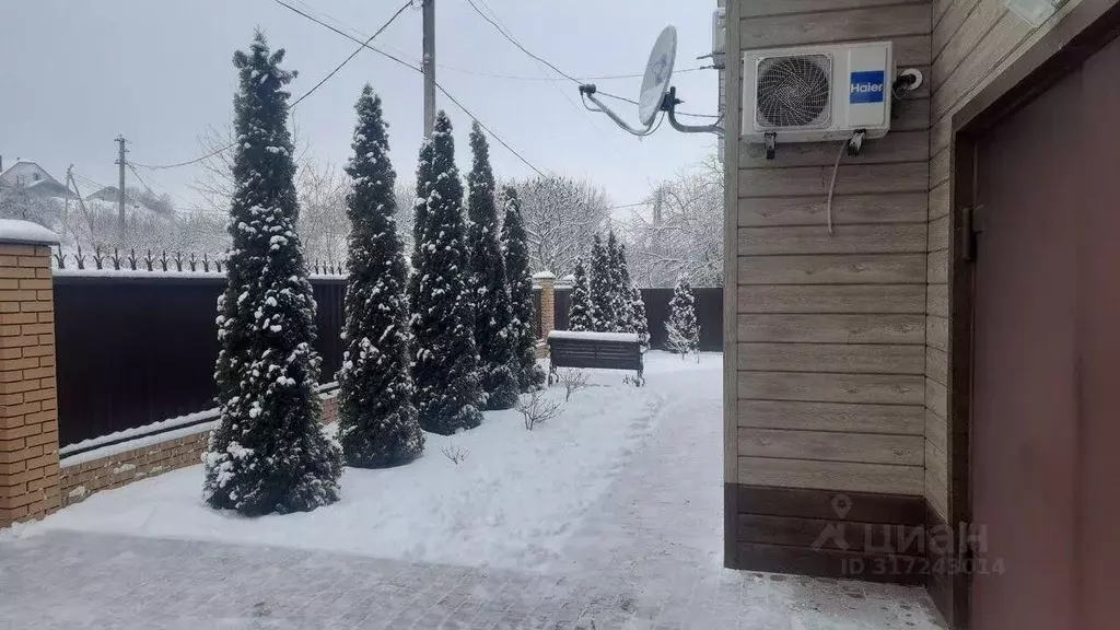Коттедж в Белгородская область, Старый Оскол Низовка кв-л,  (177 м) - Фото 0
