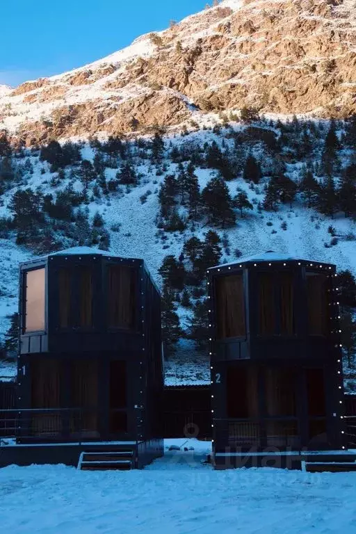 Дом в Кабардино-Балкария, Эльбрусский район, с. Тегенекли Балкарская ... - Фото 1