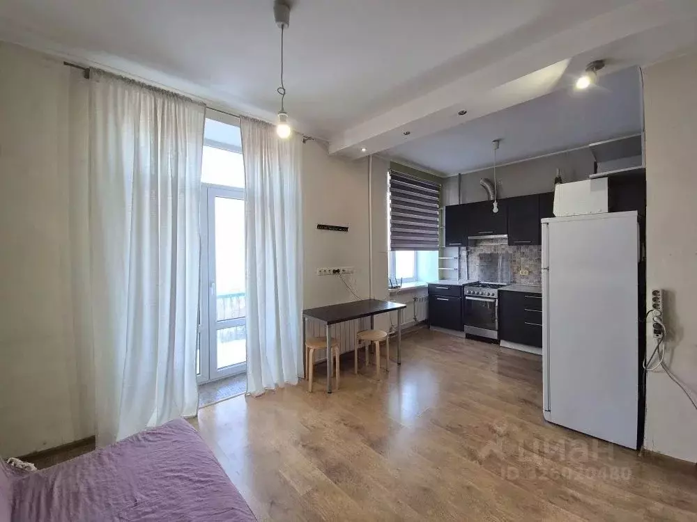 1-к кв. Омская область, Омск ул. 9-я Линия, 139А (35.0 м) - Фото 1