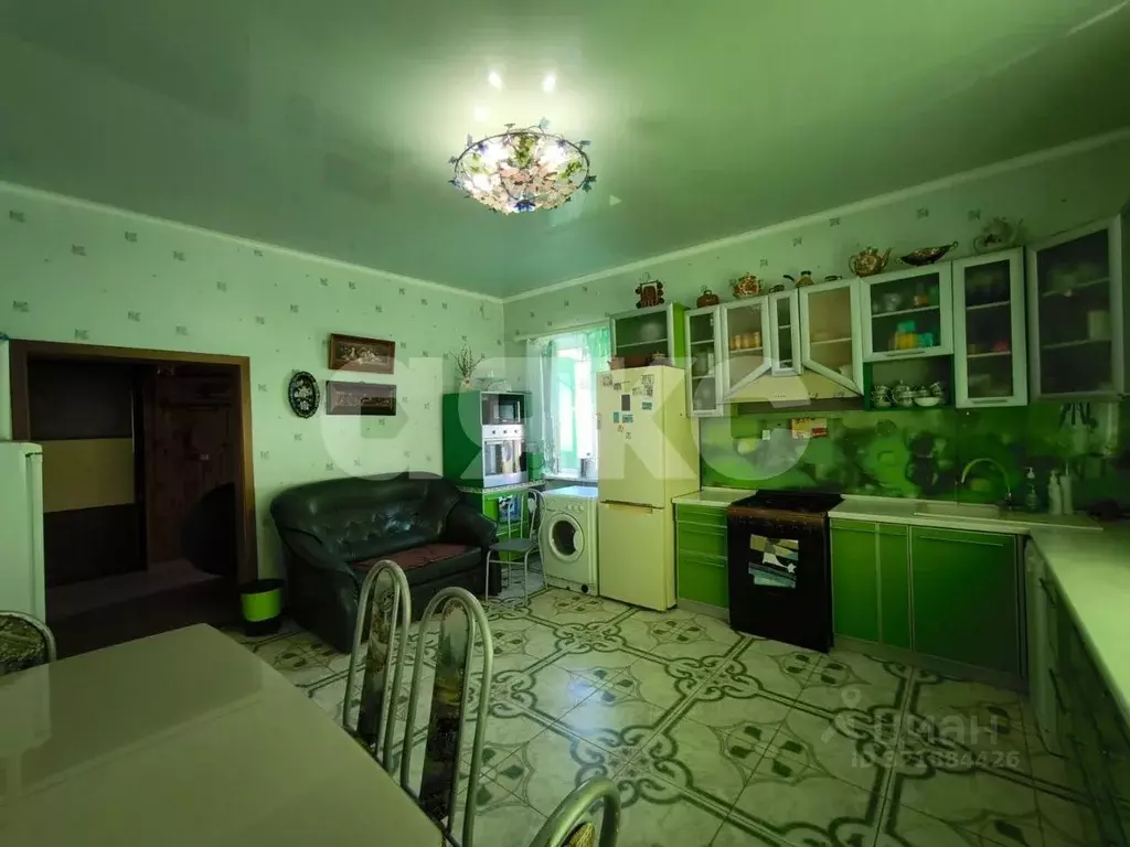 Дом в Краснодарский край, Горячий Ключ ул. Герцена (232 м) - Фото 1