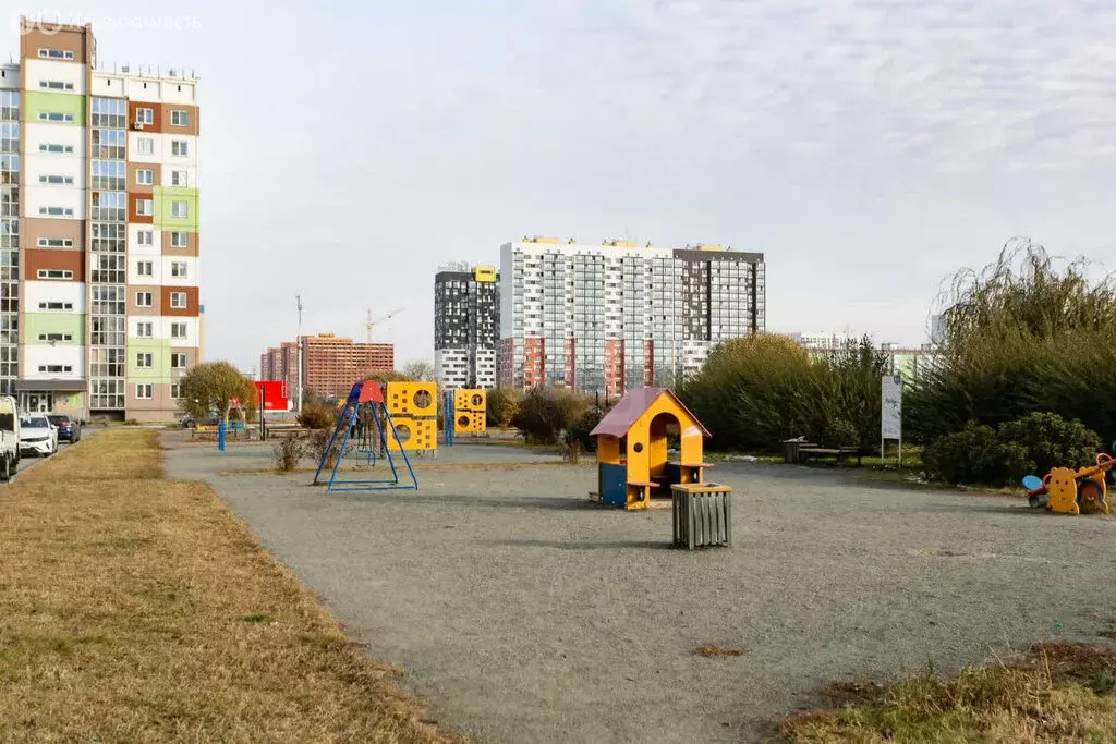 Квартира-студия: Новосибирск, улица Титова, 270 (19 м) - Фото 1