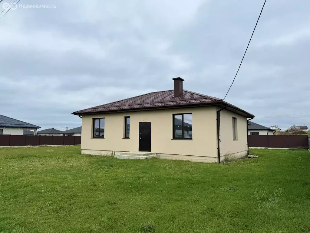 Дом в Урожайное, улица 8 Марта, 85 (104 м) - Фото 1