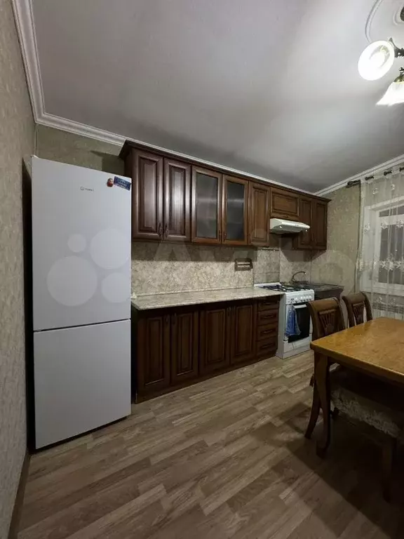 2-к. квартира, 70 м, 5/5 эт. - Фото 0