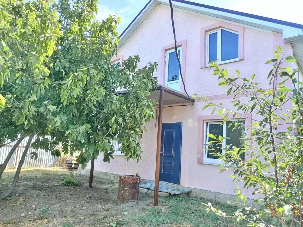 Дом в Краснодарский край, Темрюкский район, Запорожское с/пос, пос. ... - Фото 1