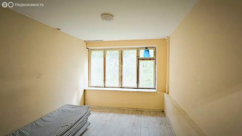 Помещение свободного назначения (2150 м) - Фото 0