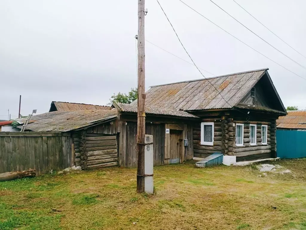 Дом в Свердловская область, Артемовский городской округ, с. Покровское ... - Фото 1