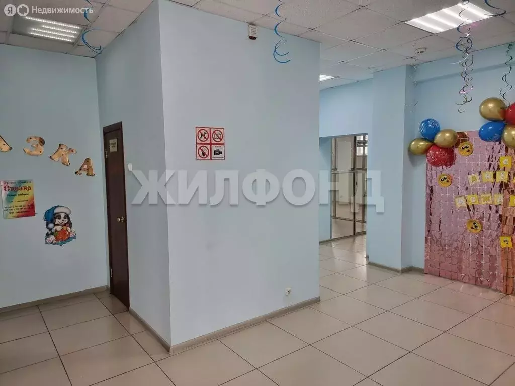 Помещение свободного назначения (687 м) - Фото 1