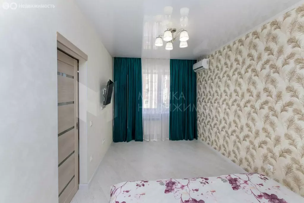 1-комнатная квартира: Тюмень, улица Бориса Житкова, 4 (42 м) - Фото 1