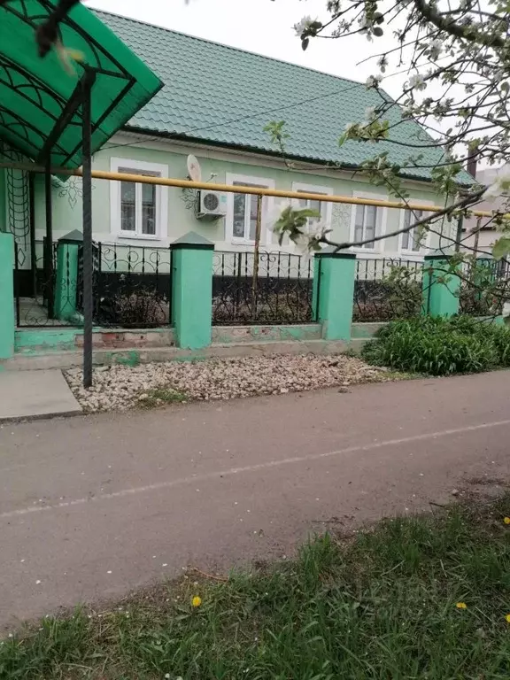 Дом в Липецкая область, Хлевенский район, Конь-Колодезский сельсовет, ... - Фото 0