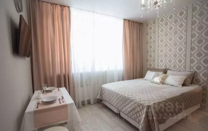 Студия Тюменская область, Тюмень ул. Тимофея Чаркова, 83 (20.5 м) - Фото 1