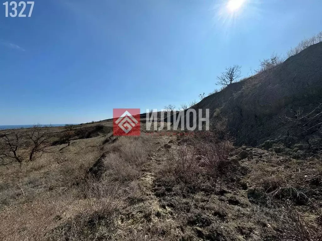 Участок в Крым, Алушта муниципальный округ, с. Приветное ул. Горького, ... - Фото 2