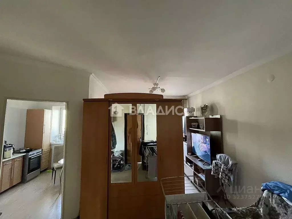 1-к кв. Бурятия, Улан-Удэ 105-й мкр, 31 (30.0 м) - Фото 1