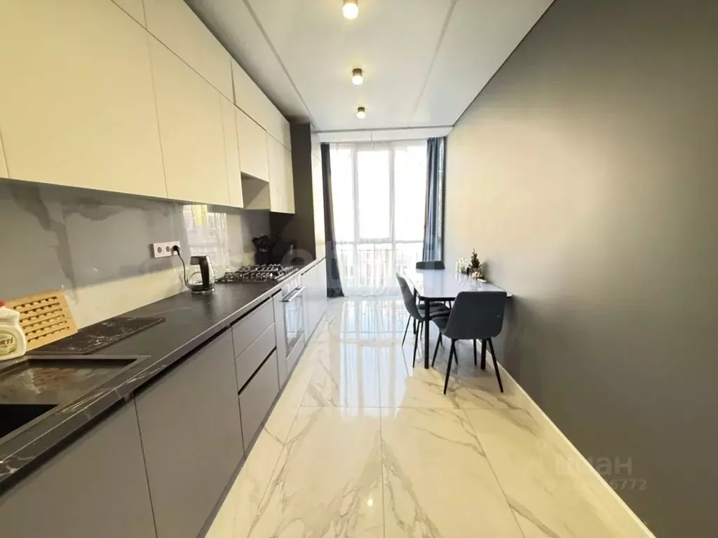 2-к кв. Северная Осетия, Владикавказ ул. Шамиля Джикаева, 8 (70.0 м) - Фото 1