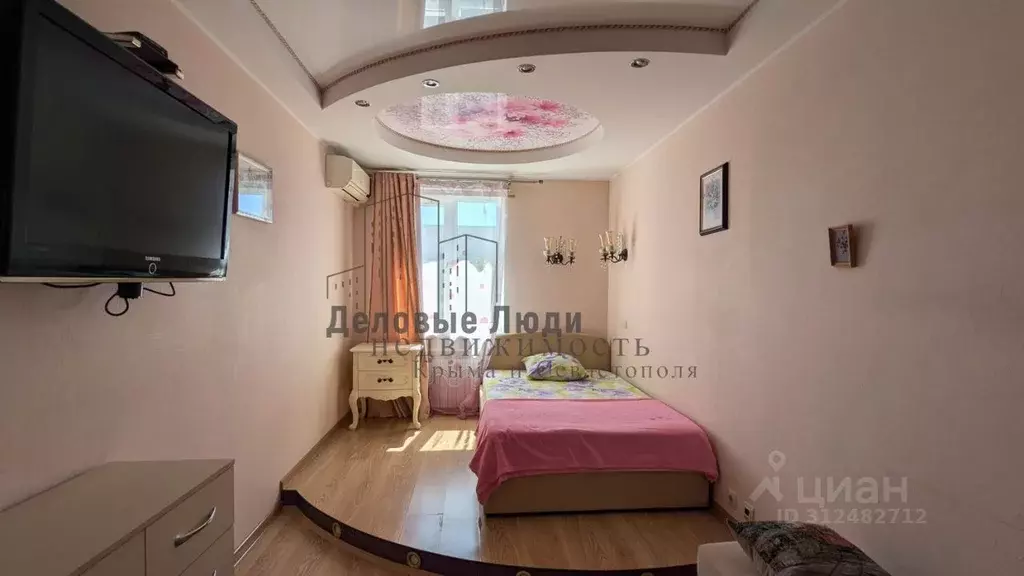 2-к кв. Севастополь ул. Батумская, 36 (59.7 м) - Фото 2