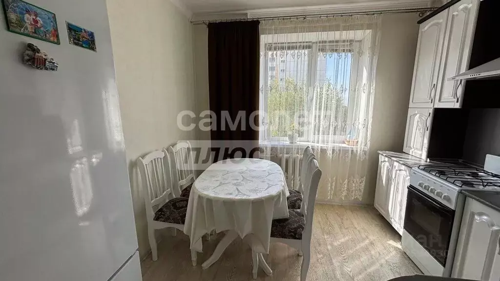 2-к кв. Татарстан, Нижнекамск ул. Рифката Гайнуллина, 16 (52.4 м) - Фото 1