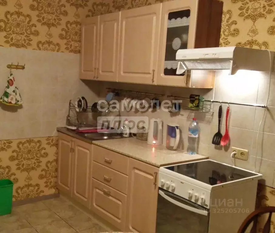 3-к кв. Москва ул. Ватутина, 16к3 (89.0 м) - Фото 1