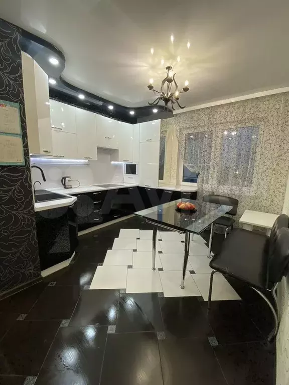 3-к. квартира, 75 м, 7/12 эт. - Фото 0