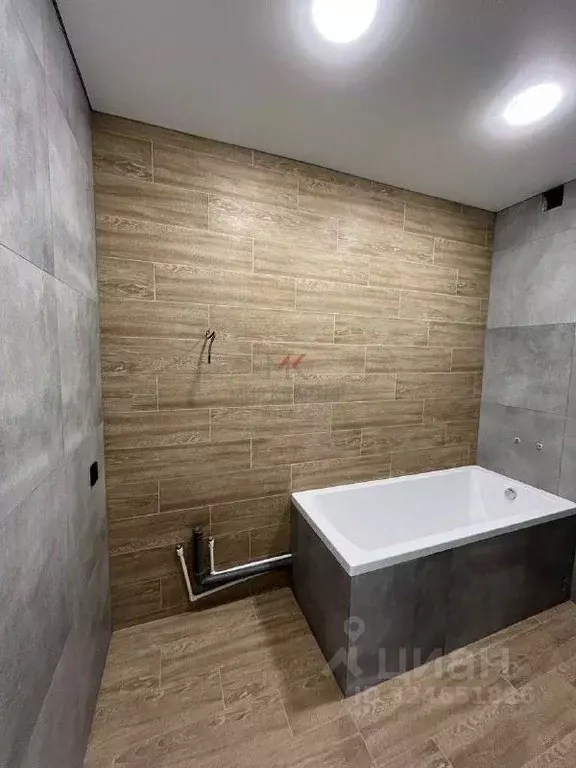 3-к кв. Хакасия, Абакан ул. Генерала Тихонова, 14 (92.4 м) - Фото 2