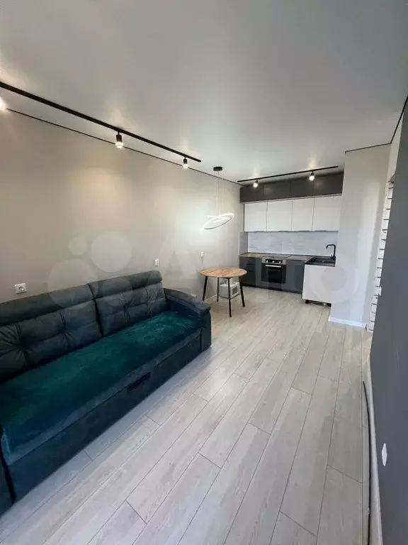 1-к. квартира, 35 м, 8/10 эт. - Фото 0