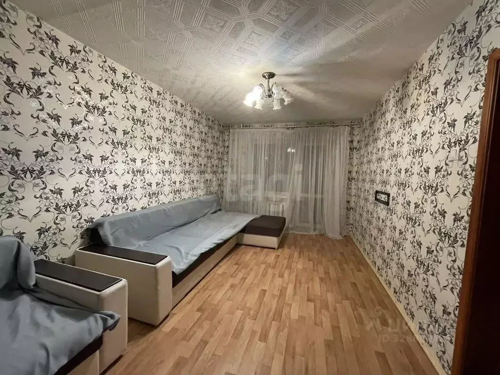 2-к кв. Тюменская область, Тюмень ул. Судостроителей, 34 (46.0 м) - Фото 1