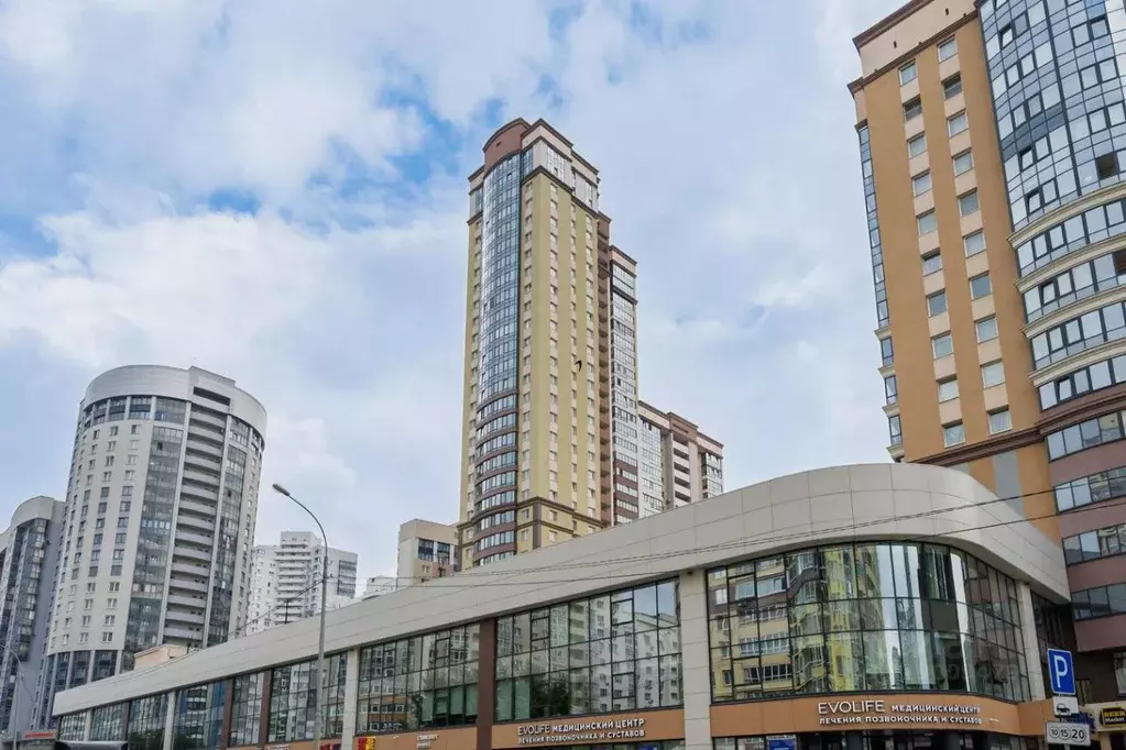 2-к кв. Свердловская область, Екатеринбург ул. Московская, 75 (40.8 м) - Фото 1