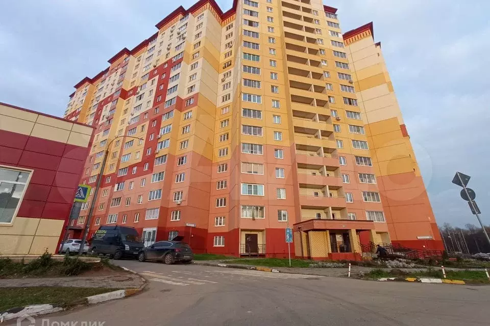 1-к. квартира, 38 м, 3/17 эт. - Фото 1