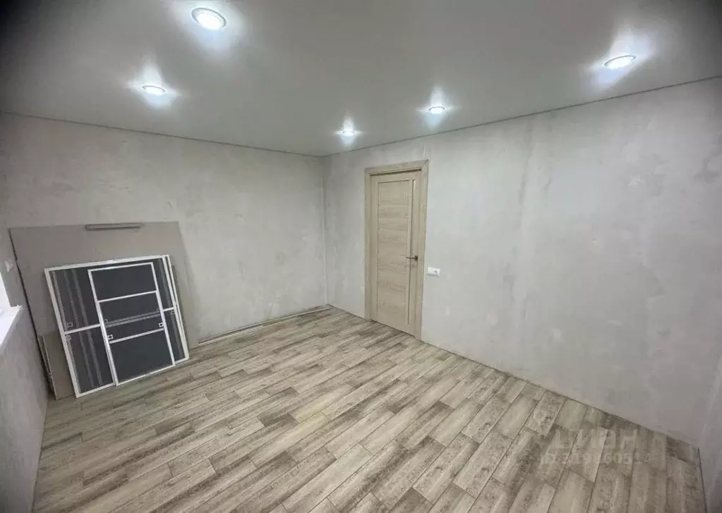 Дом в Ростовская область, Каменск-Шахтинский Ямская ул. (60 м) - Фото 1