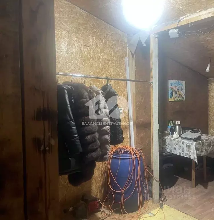 Дом в Новосибирская область, Новосибирск Мелиоративная ул., 69 (50 м) - Фото 1