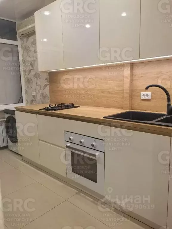 Студия Краснодарский край, Сочи ул. Яна Фабрициуса, 8 (23.8 м) - Фото 1