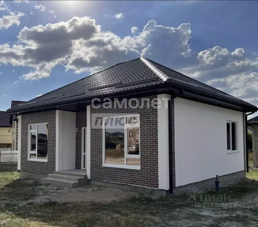 Дом в Краснодарский край, Новороссийск городской округ, Натухаевская ... - Фото 0