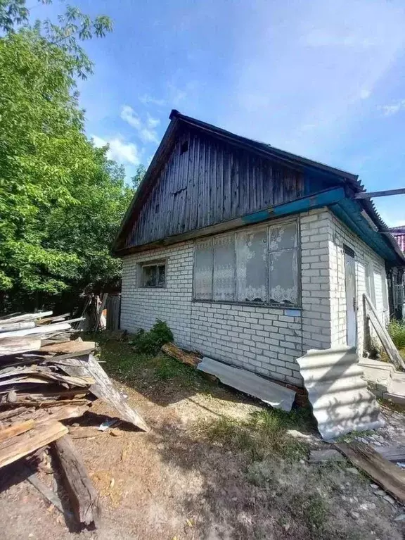 Дом в Брянская область, Брянский район, Свенское с/пос, пос. Свень ул. ... - Фото 1