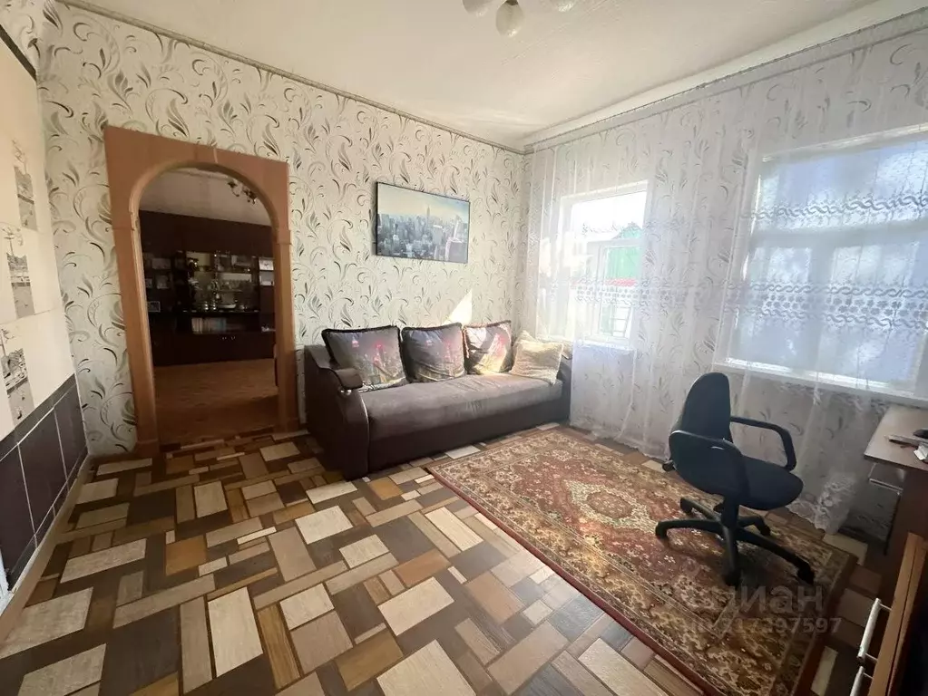 Дом в Ростовская область, Новошахтинск Электровозная ул., 60 (61 м) - Фото 0