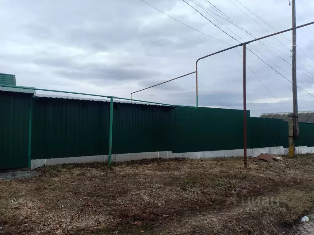 Дом в Саратовская область, Петровск ул. Радищева (38 м) - Фото 1
