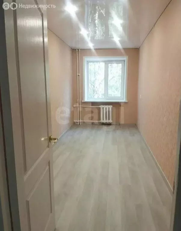 3-комнатная квартира: Кирово-Чепецк, проспект Кирова, 34 (54 м) - Фото 1