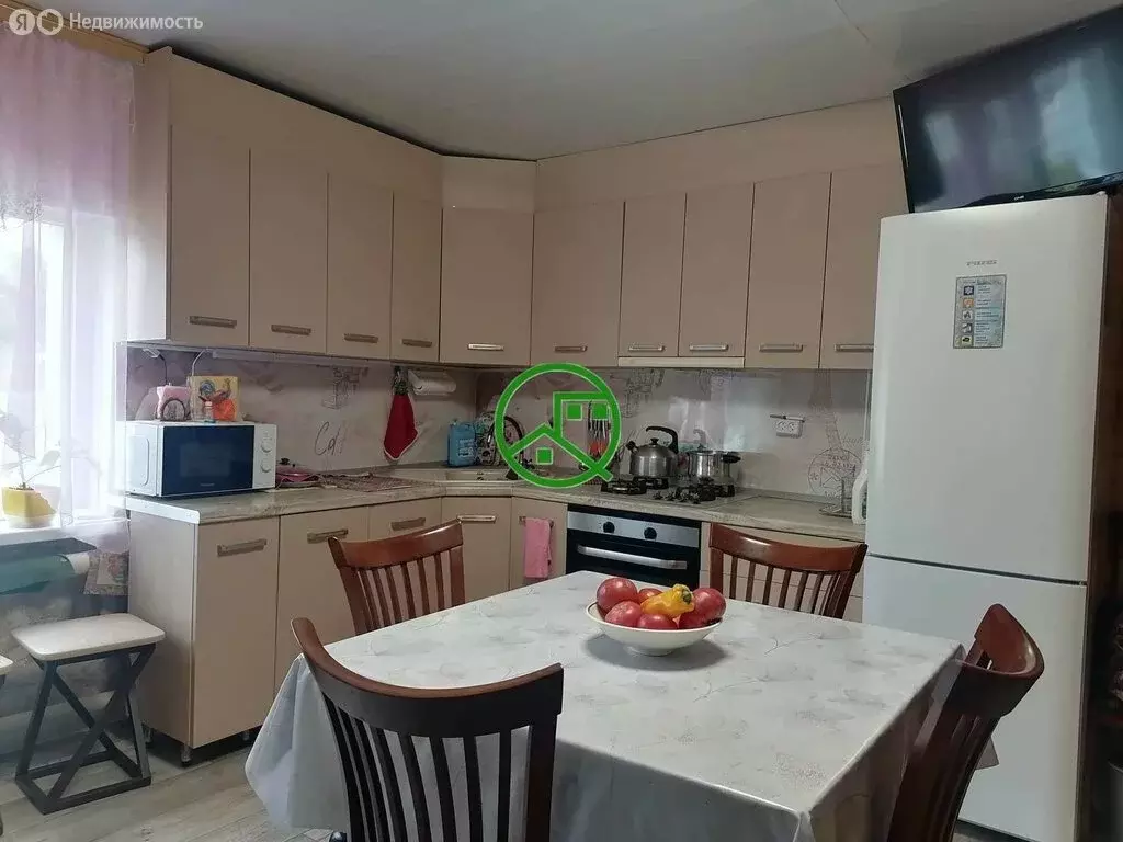 Дом в село Усинское, Советская улица, 113 (75 м) - Фото 1