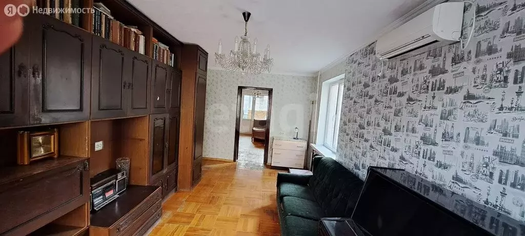 3-комнатная квартира: Батайск, Октябрьская улица, 120 (67.2 м) - Фото 2