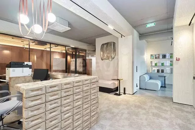 Продам офисное помещение, 304.4 м - Фото 0