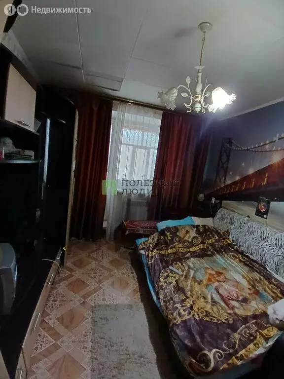 3-комнатная квартира: Зеленодольск, улица Тургенева, 6 (51.4 м) - Фото 1