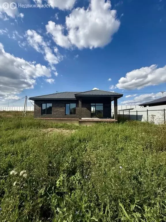 Дом в село Сокуры, Лесная улица (106 м) - Фото 1