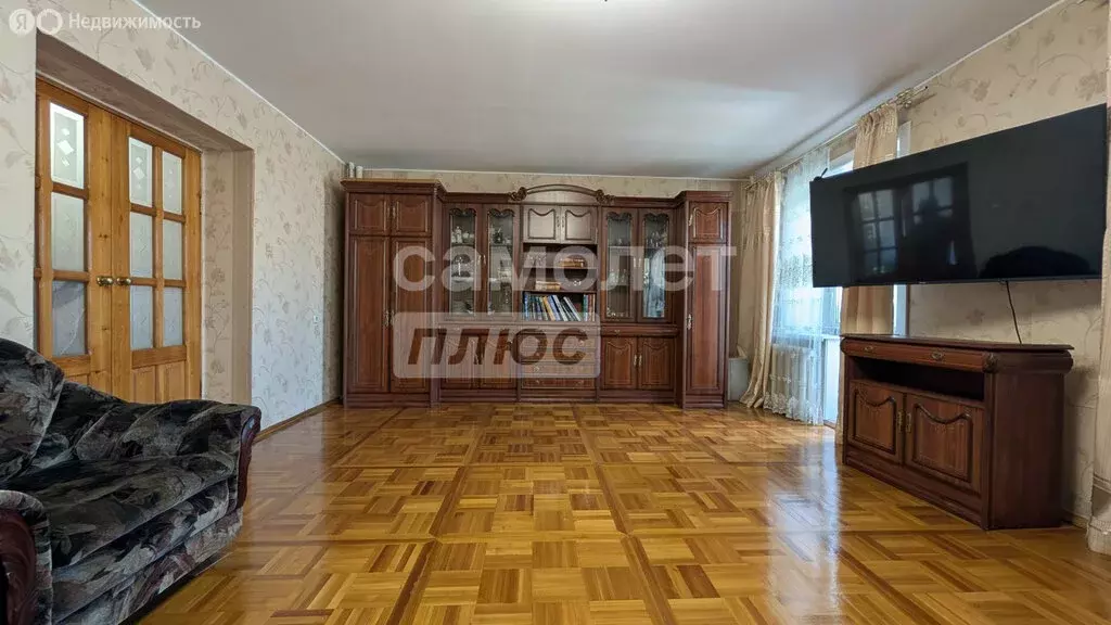 4-комнатная квартира: Иркутск, Профсоюзная улица, 6Д (132 м) - Фото 0